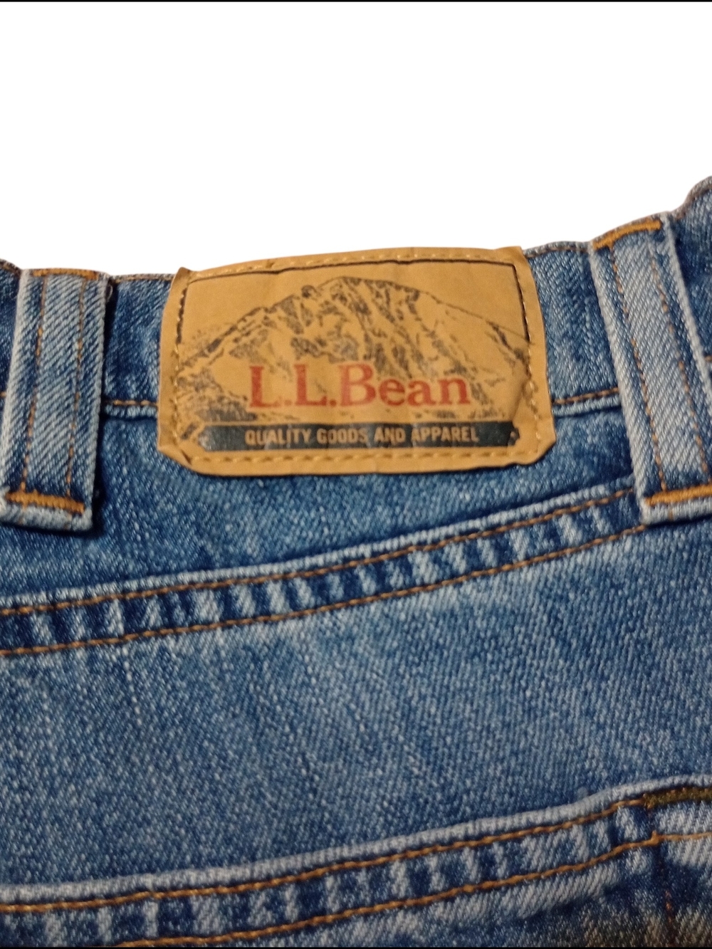 L.L. Bean Men's Relaxed Denim Jeans in Light Blue with Tan Patch